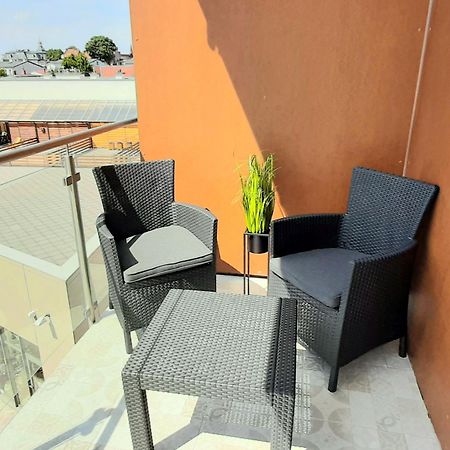 Flamingo Apartments เมียนซิดดรอแย ภายนอก รูปภาพ
